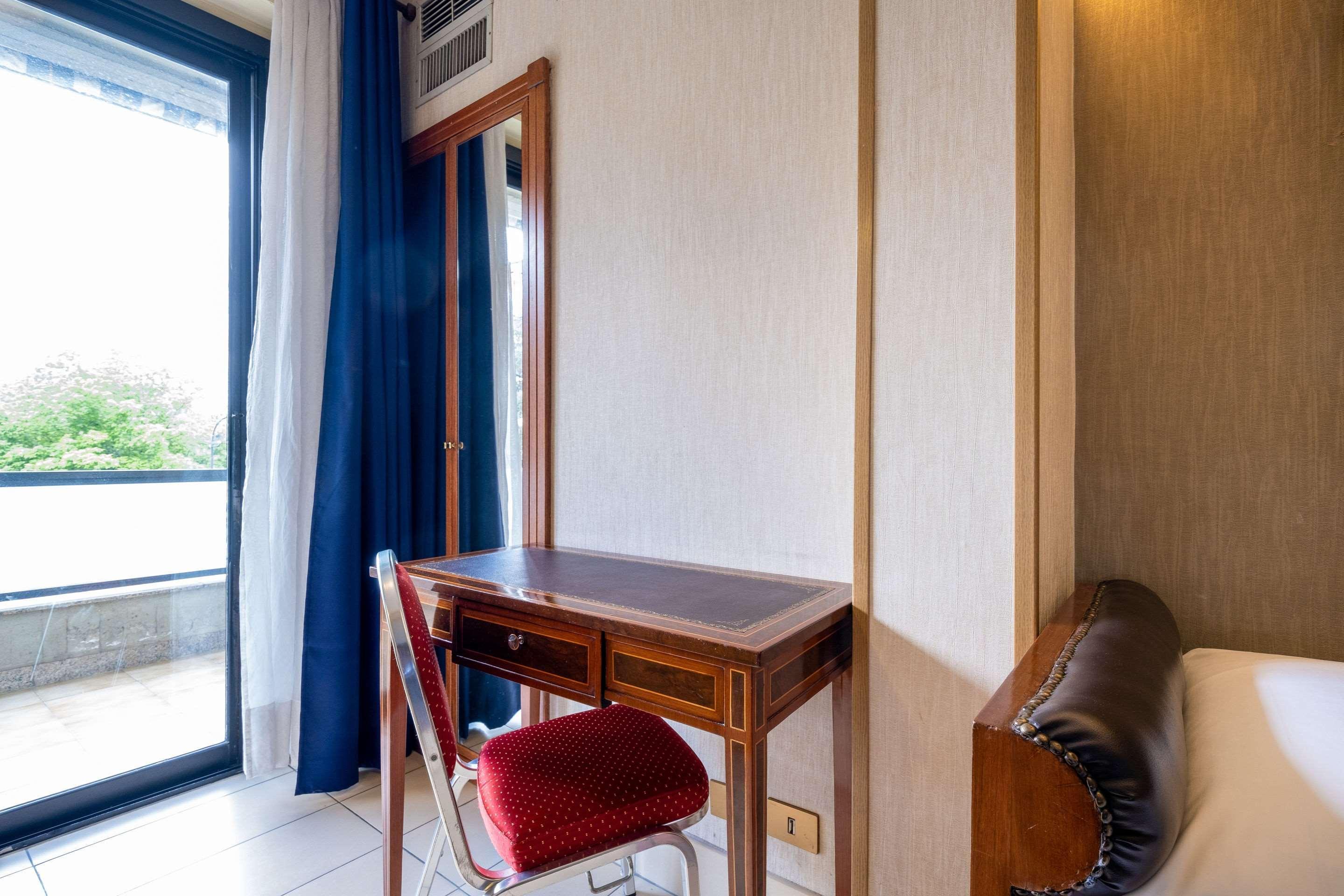 Quality Rouge Et Noir Hotel Roma