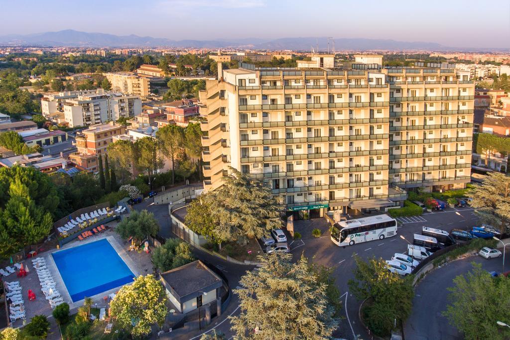 Hotel Quality Rouge Et Noir Rom